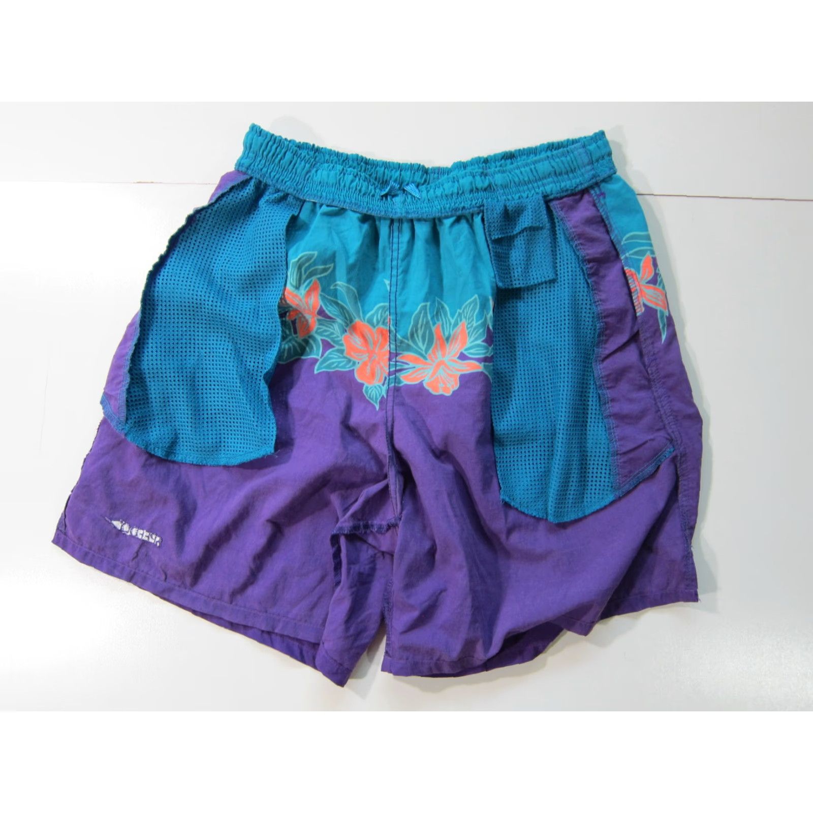 Speedo VINTAGE Speedo Nylon Purple Green Floral Hawaiian Pocket Swim Board Short M-L Size US 34 / EU 50 - 7 Thumbnail