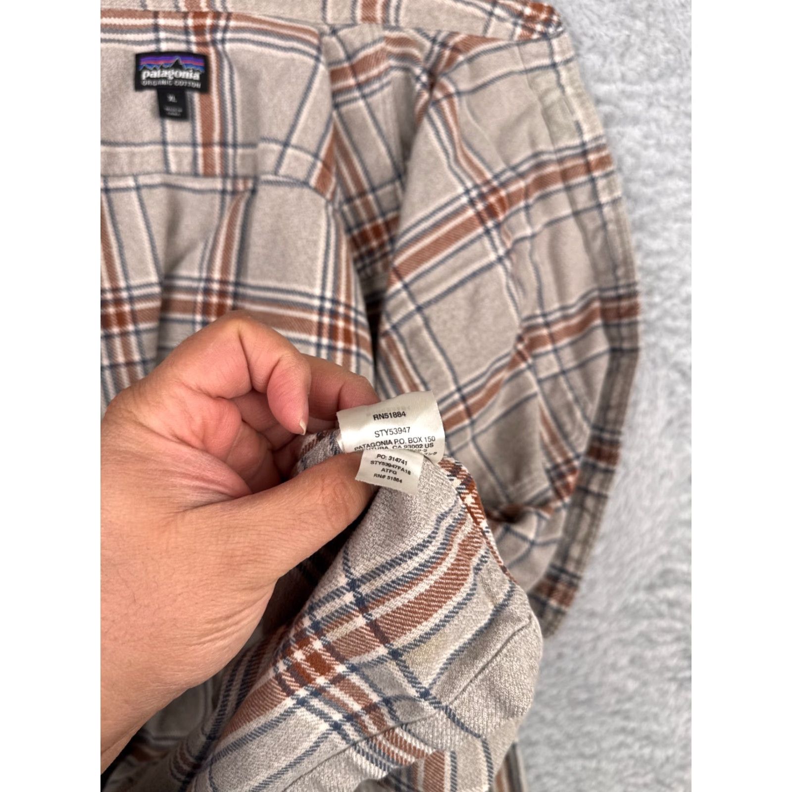 Patagonia Patagonia Shirt Mens Regular XL Gray Plaid Cotton Long Sleeve Button-Up Fjord Flannel - Lightweight Fjord Flannel - Classic Casual Shirt Size US XL / EU 56 / 4 - 4 Thumbnail