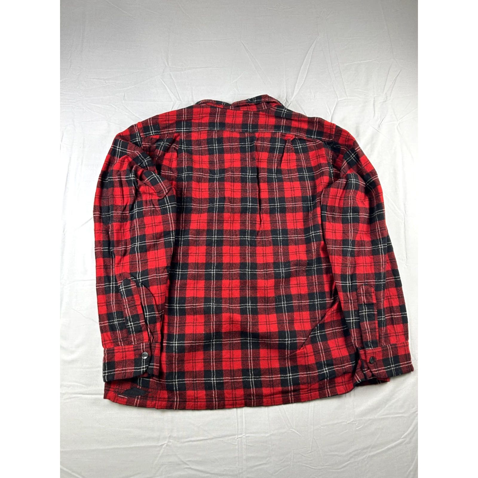 Pendleton VINTAGE Pendleton Board Shirt Mens L Red Plaid Wool Lined USA 70s Shirt Mens Large Red Plaid Wool Lined USA 70s Size US L / EU 52-54 / 3 - 3 Thumbnail