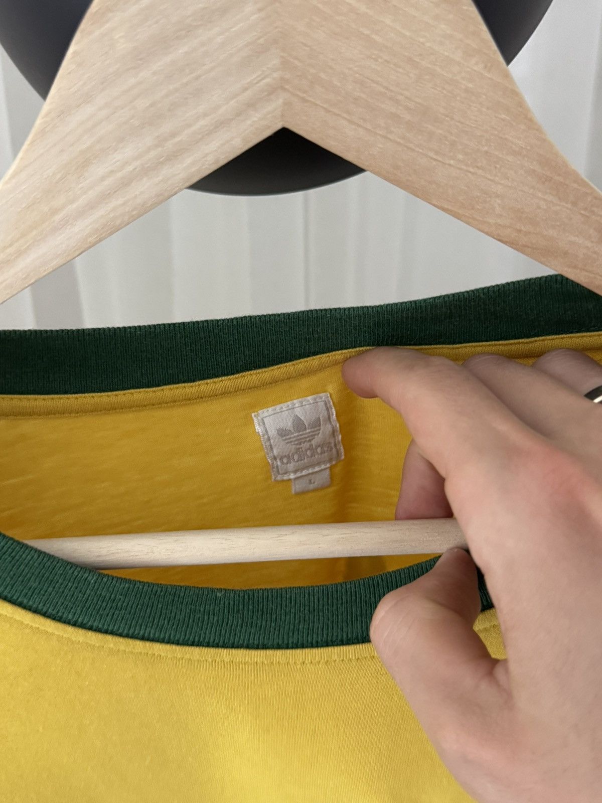 Adidas Adidas Brazil 2005 Fifa World Cup Vintage Blockcore Jersey Size US L / EU 52-54 / 3 - 7 Thumbnail