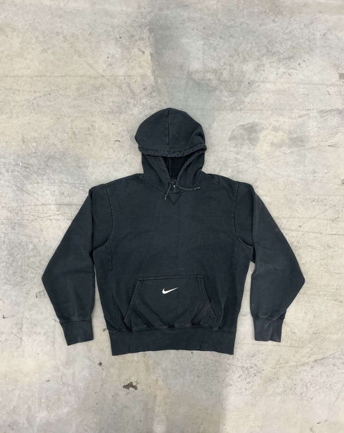 Nike Vintage Center Swoosh Nike Hoodie Size US S / EU 44-46 / 1 - 1 Thumbnail