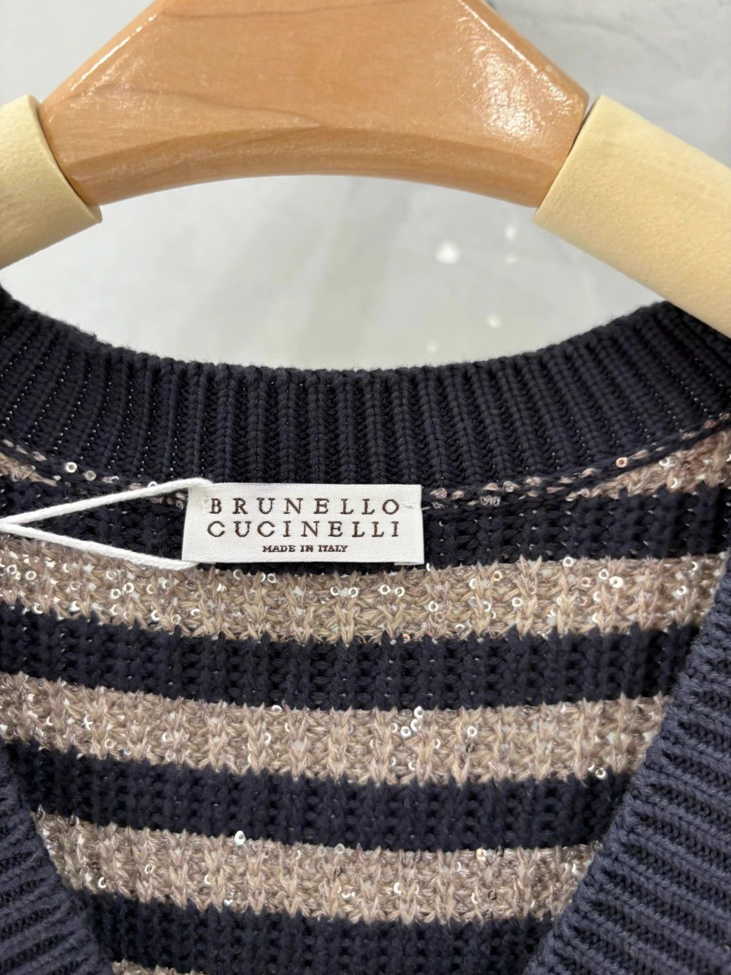 Brunello Cucinelli BC Sparkle Stripe V-neck Knit Vest Deadstock M Size M / US 6-8 / IT 42-44 - 6 Thumbnail