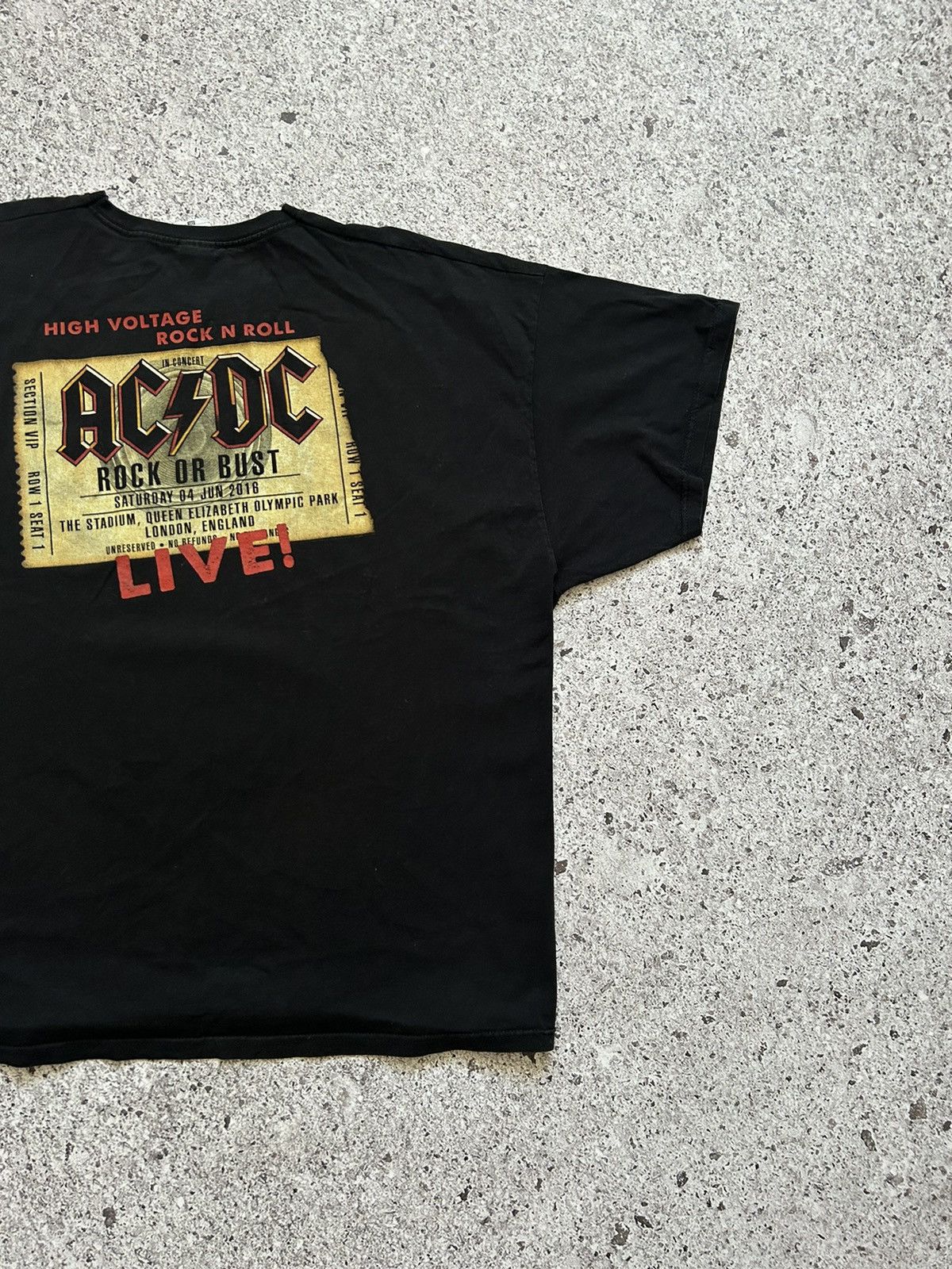 AC/DC × Band Tees AC/DC Rock Or Bust World Tour 2015/2016 Rock N Roll T-Shirt Size US XXL / EU 58 / 5 - 6 Thumbnail