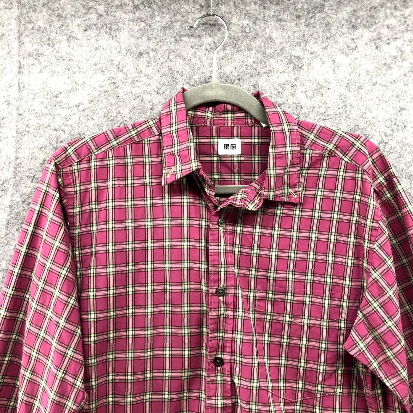 Uniqlo VINTAGE Uniqlo Shirt Mens S Pink Plaid Button-Down Long Sleeve Cotton Regular Size US S / EU 44-46 / 1 - 3 Thumbnail