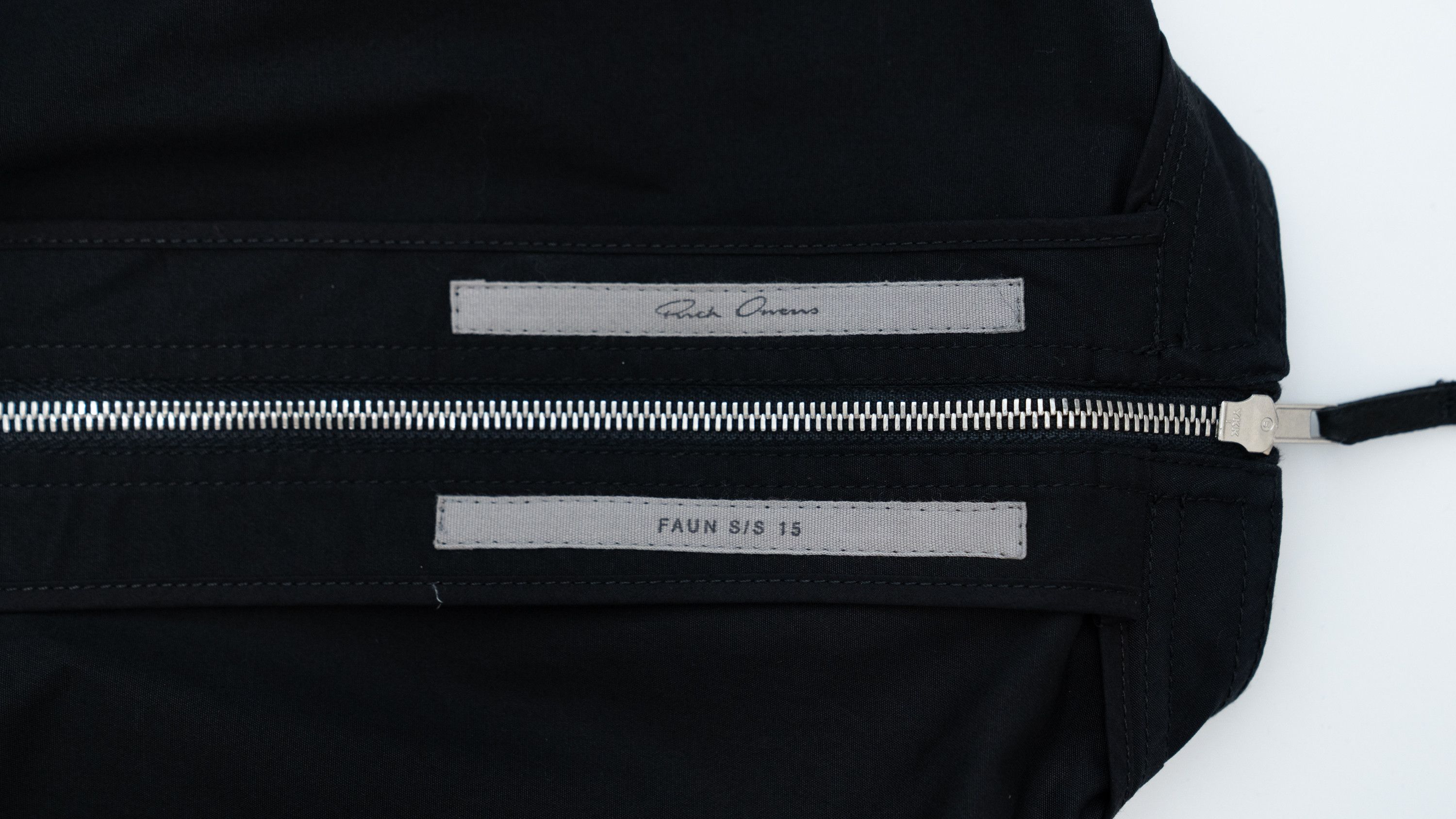 Rick Owens [NWT] FAUN S/S 15 FORK SHIELD T BLACK / HUSLER size:XS Size US S / EU 44-46 / 1 - 13 Thumbnail