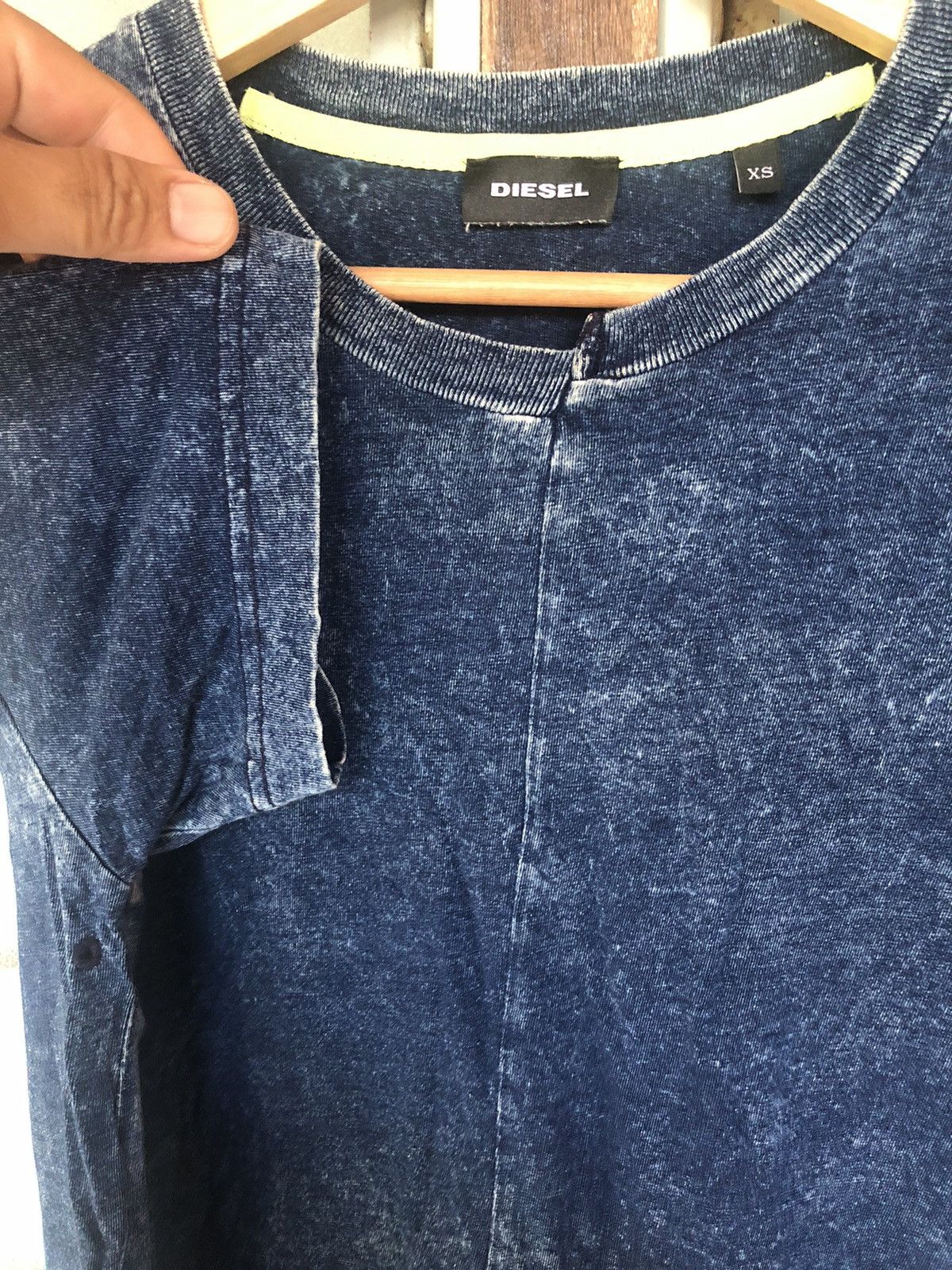 Diesel Vintage Diesel Plain Blue Distressed Shirt Tee Size US XS / EU 42 / 0 - 4 Thumbnail