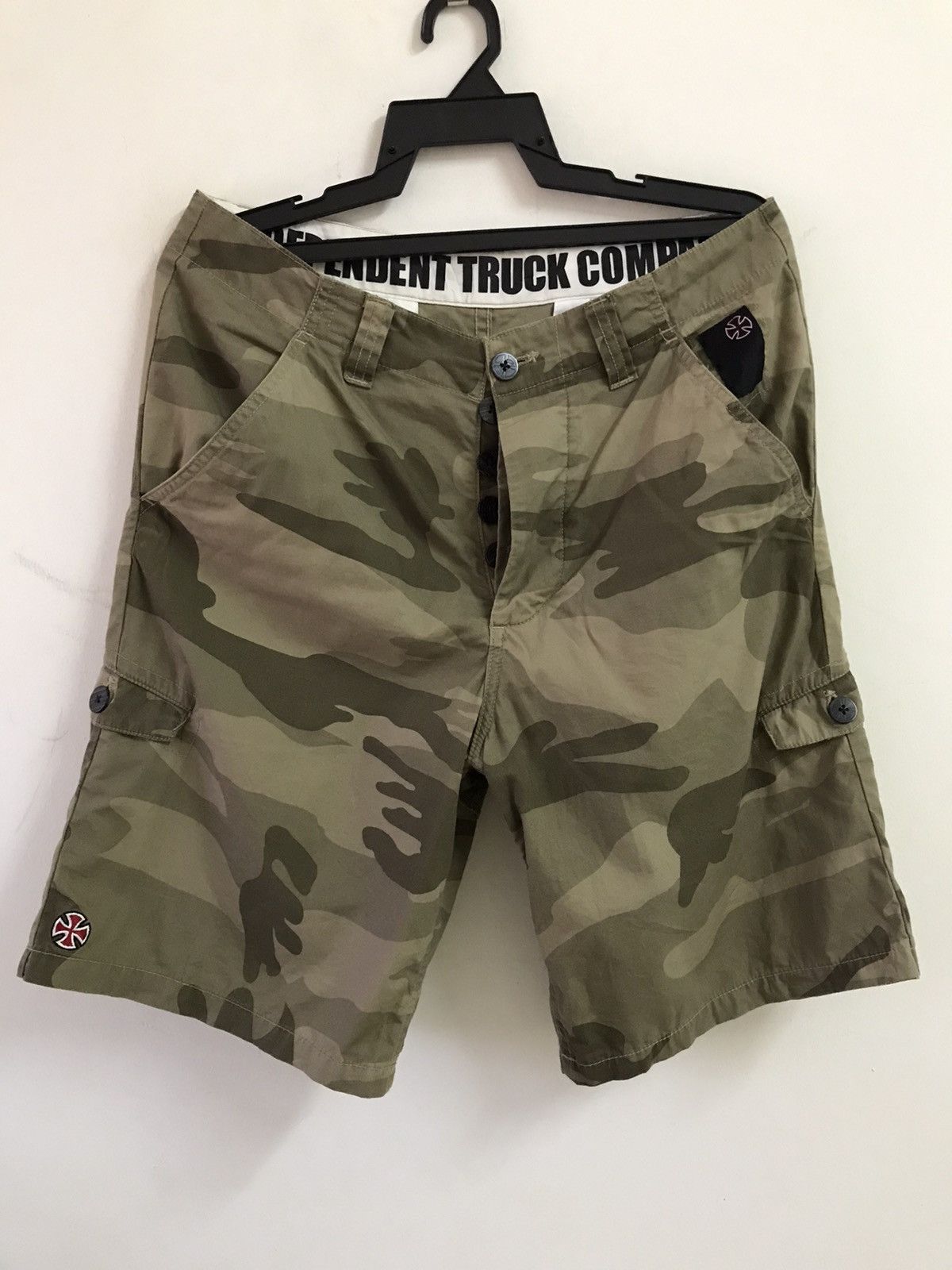 Independent Truck Co. Independent Truck.co Camo Cargo Short Pants Size US 32 / EU 48 - 4 Thumbnail