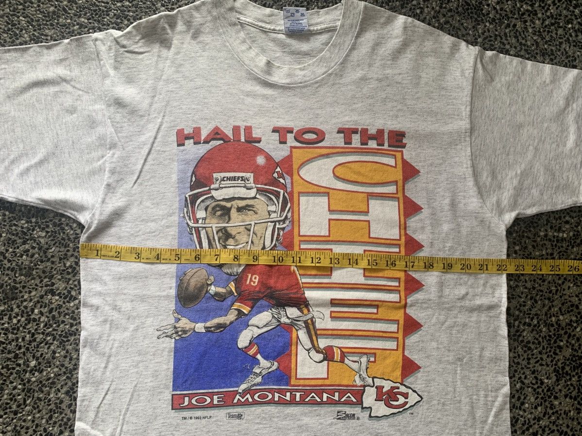 NFL × Vintage Vintage 90s Joe Montana Kansas City Chiefs NFL Salem T shirt Size US L / EU 52-54 / 3 - 9 Thumbnail