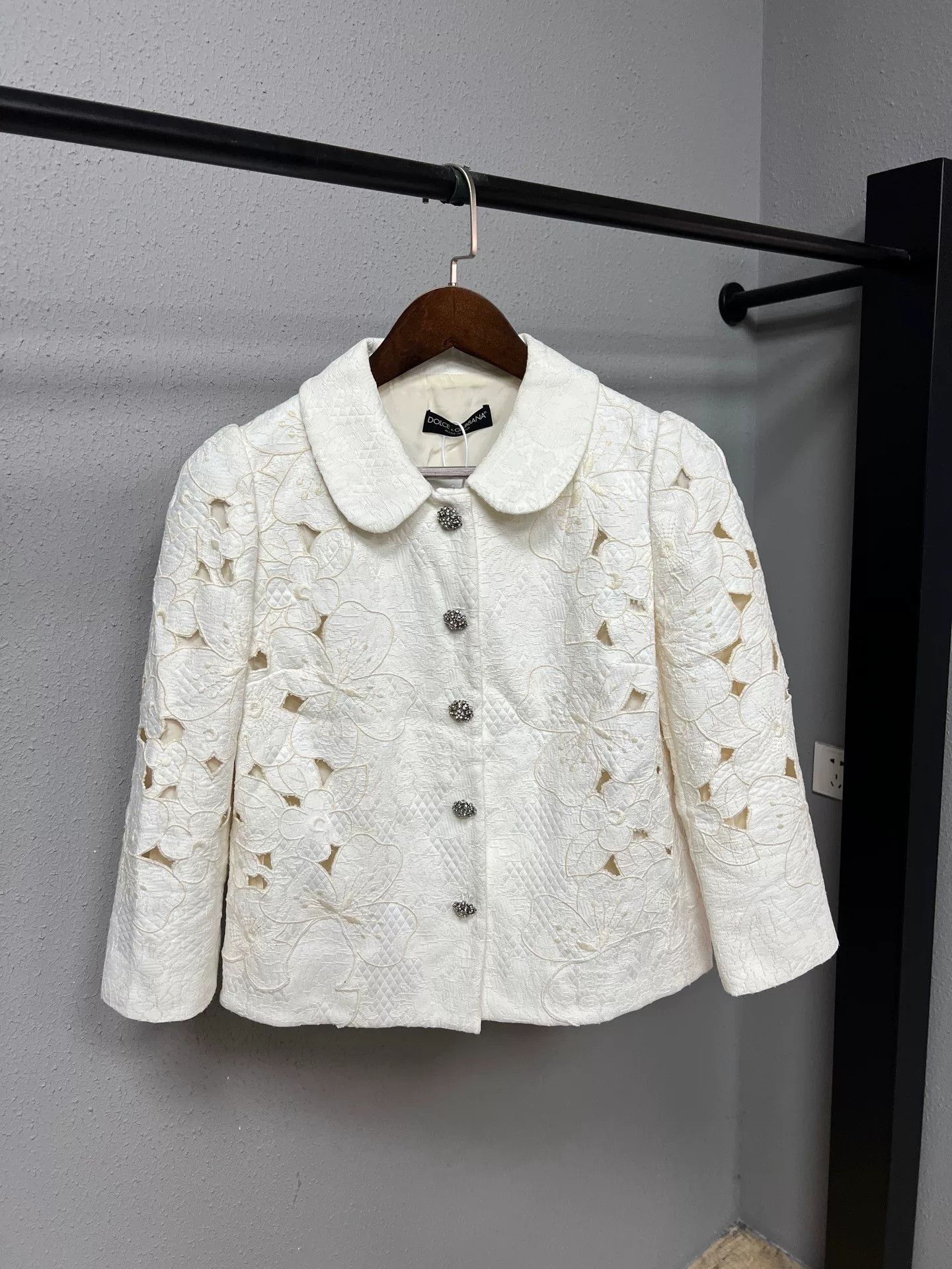 Dolce & Gabbana White Lace Embroidered Button-Up Jacket Size L / US 10 / IT 46 - 1 Thumbnail