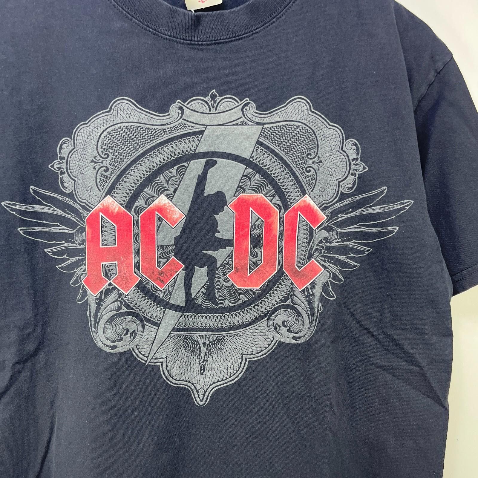 Vintage Vintage ACDC Y2K Tour T Shirt Large Size US L / EU 52-54 / 3 - 2 Thumbnail