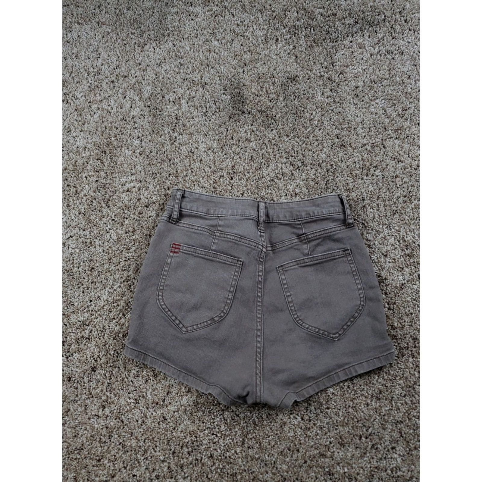 Bdg BDG Katie Super High Rise Shorts Size 25 Womens Gray Denim Size 42" / US 20 - 5 Thumbnail