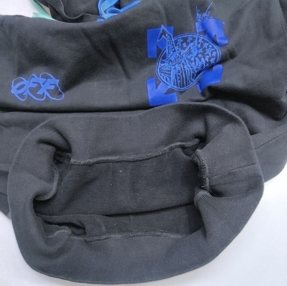 Off-White Off-White Wizard and Cat Graphic Hoodie Size US M / EU 48-50 / 2 - 10 Thumbnail