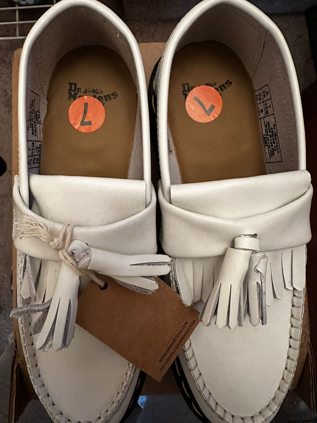 Dr. Martens Dr. Marten's Adrian Tassel Loafers Size US 7 / EU 40 - 3 Thumbnail
