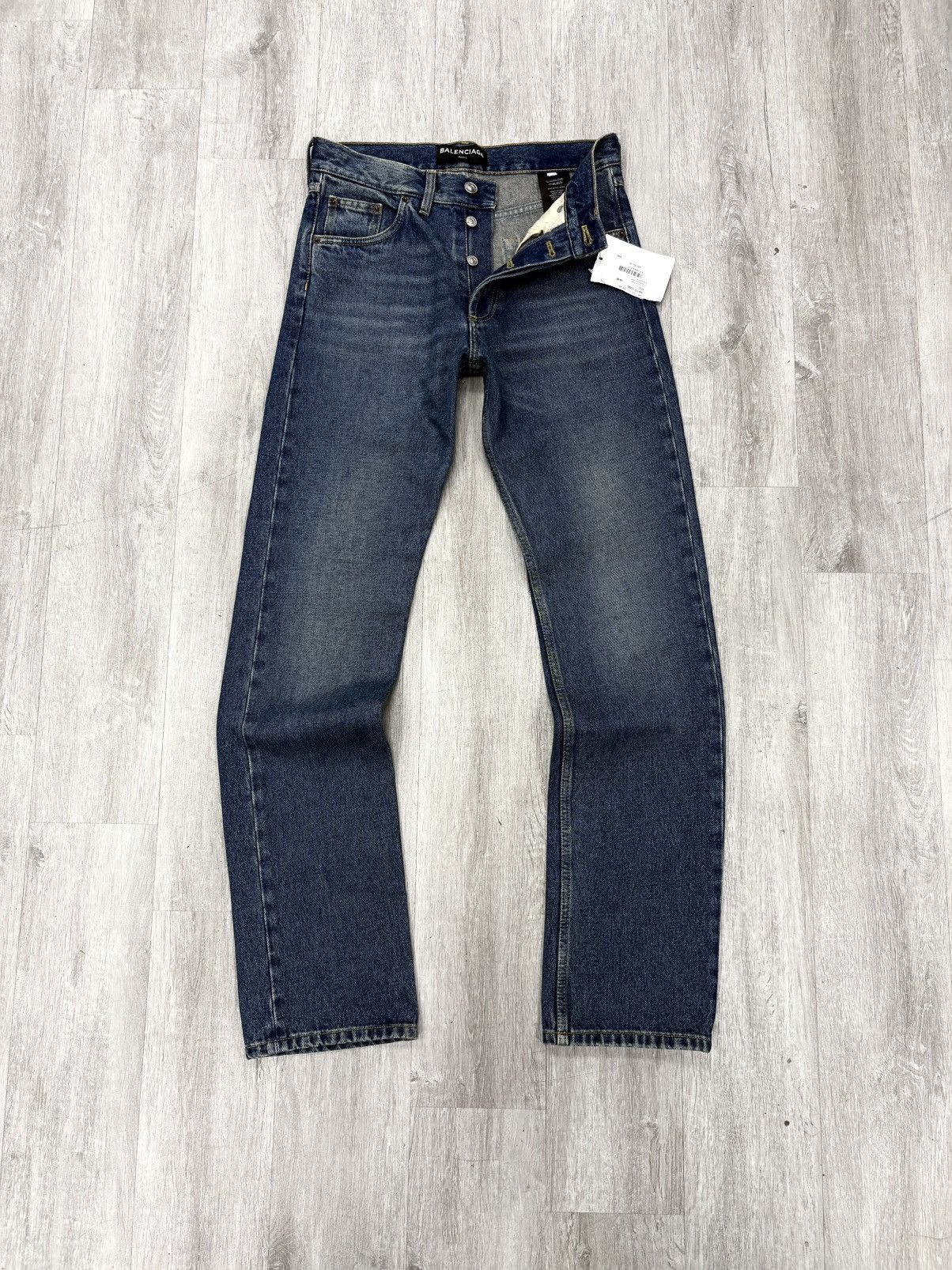 Balenciaga Balenciaga Stonewashed Bleach Brush Denim Jeans Size US 29 - 1 Thumbnail