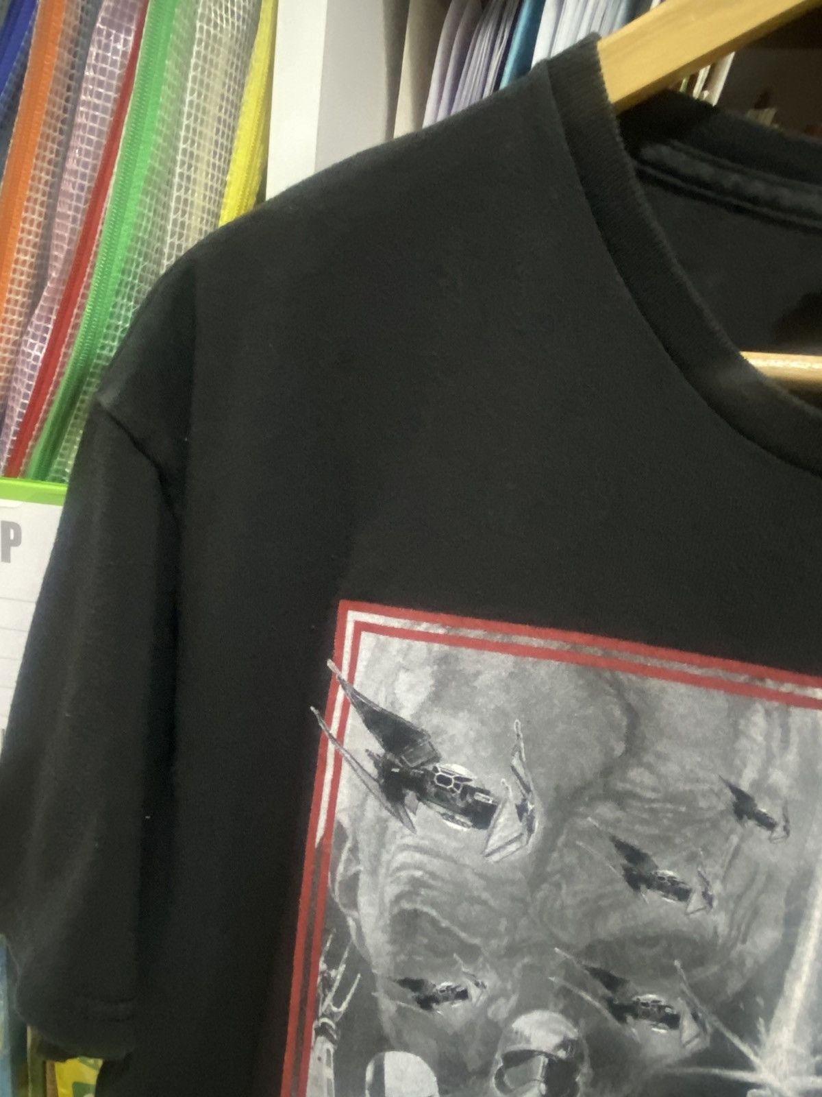 Star Wars Vintage Star Wars Graphic The Last Jedi Tshirt Size US L / EU 52-54 / 3 - 4 Thumbnail