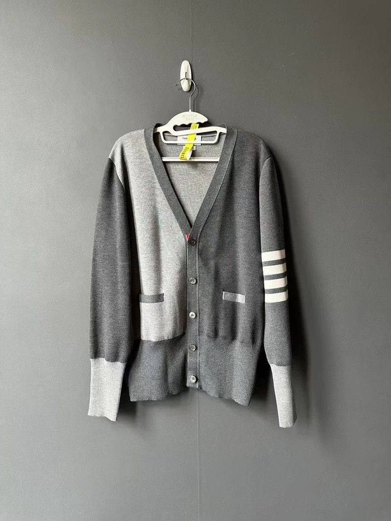 Thom Browne THOM BROWNE Color block cardigan 2502-Nextarrow Size US XXL / EU 58 / 5 - 1 Thumbnail