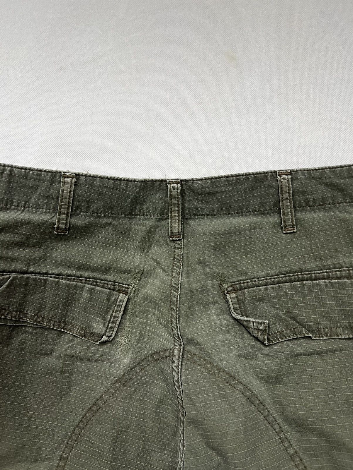 Carhartt × Vintage Cargo Bermuda Shorts Carhartt Vintage Size US 33 - 4 Thumbnail