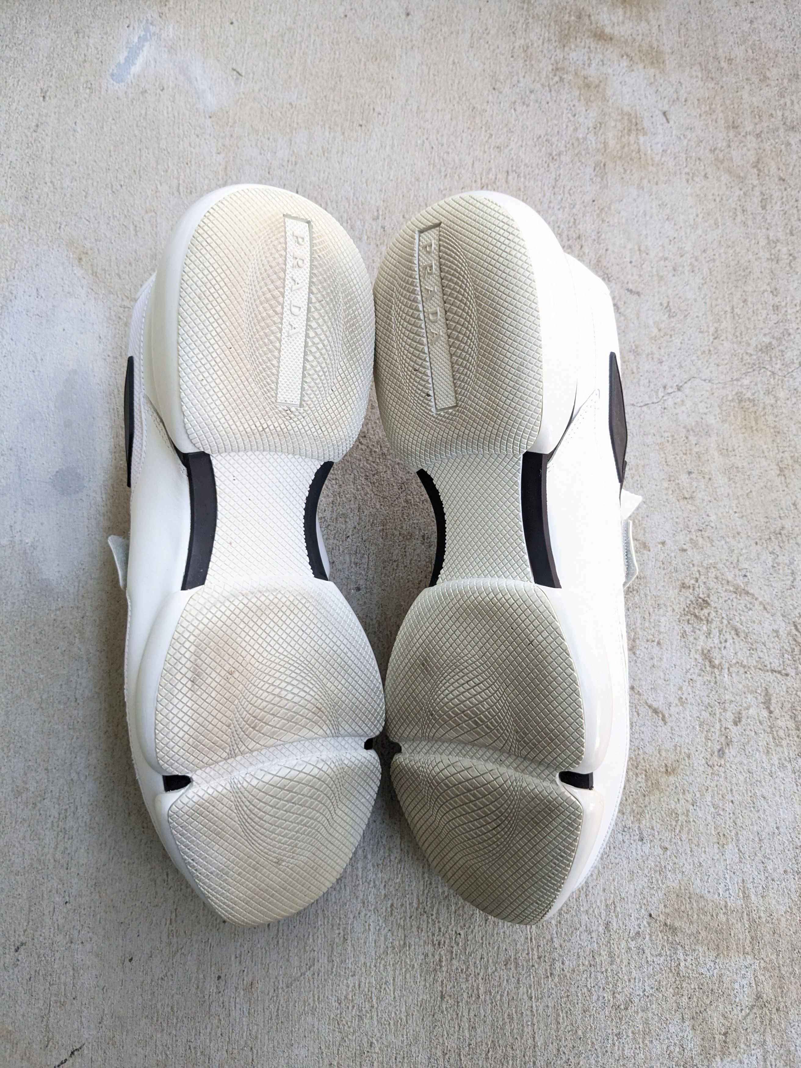Prada Prada Cloudbust Sneakers White Black 11.5 Straps Low Tops Size US 11.5 / EU 44-45 - 12 Thumbnail