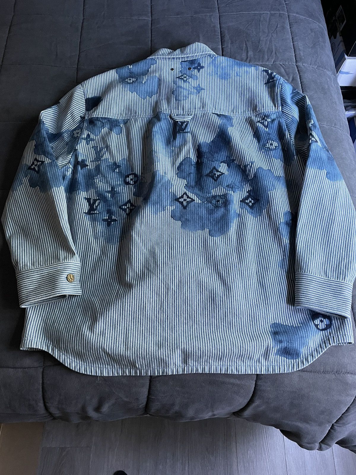 Louis Vuitton Louis Vuitton Monogram Watercolor Workwear Denim Jacket Size US XXL / EU 58 / 5 - 6 Thumbnail