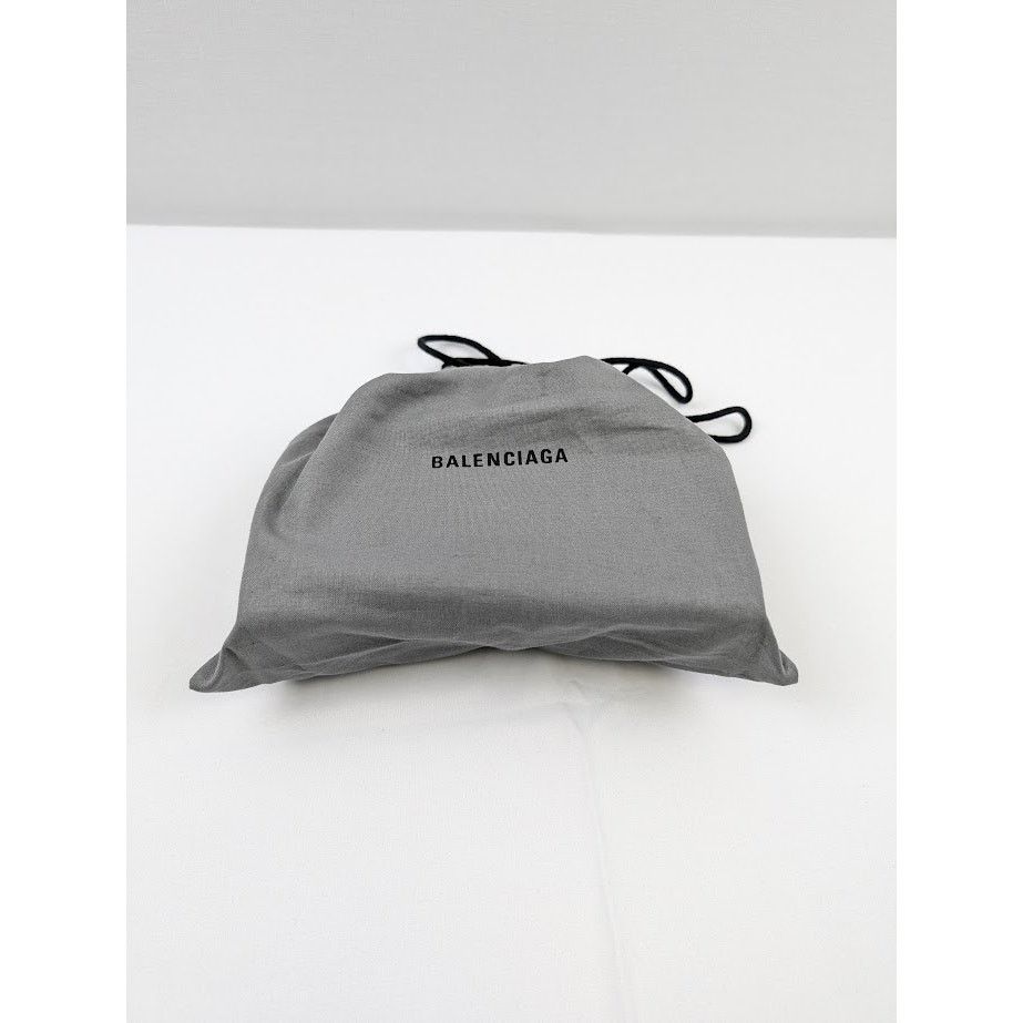 Balenciaga o1rshd1 Size: OS / BB Monogram Chain Shoulder Bag in Tan Size ONE SIZE - 18 Thumbnail