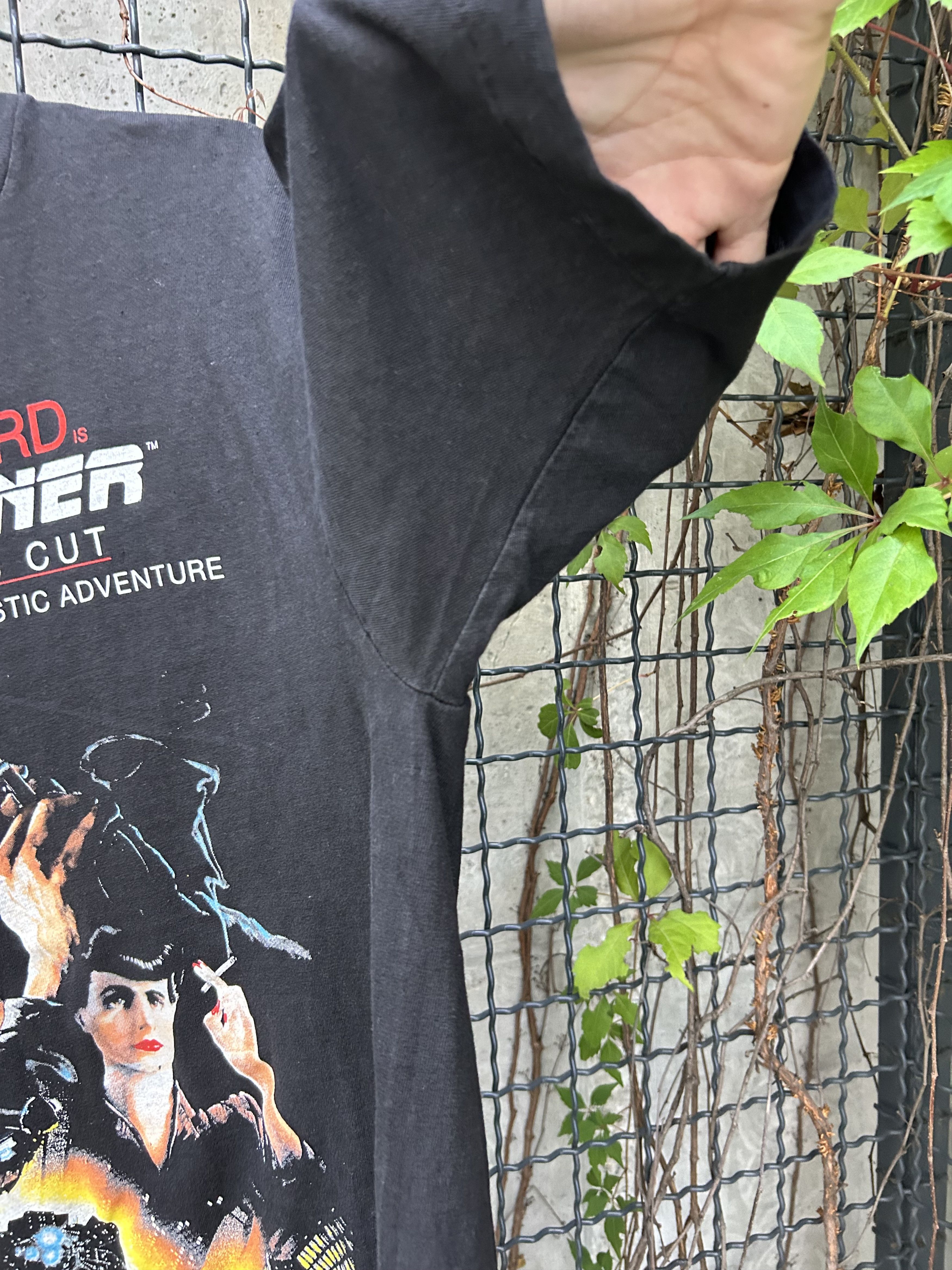 Vintage Vintage 90s Blade Runner Director's Cut Movie Promo T-shirt Size US L / EU 52-54 / 3 - 6 Thumbnail