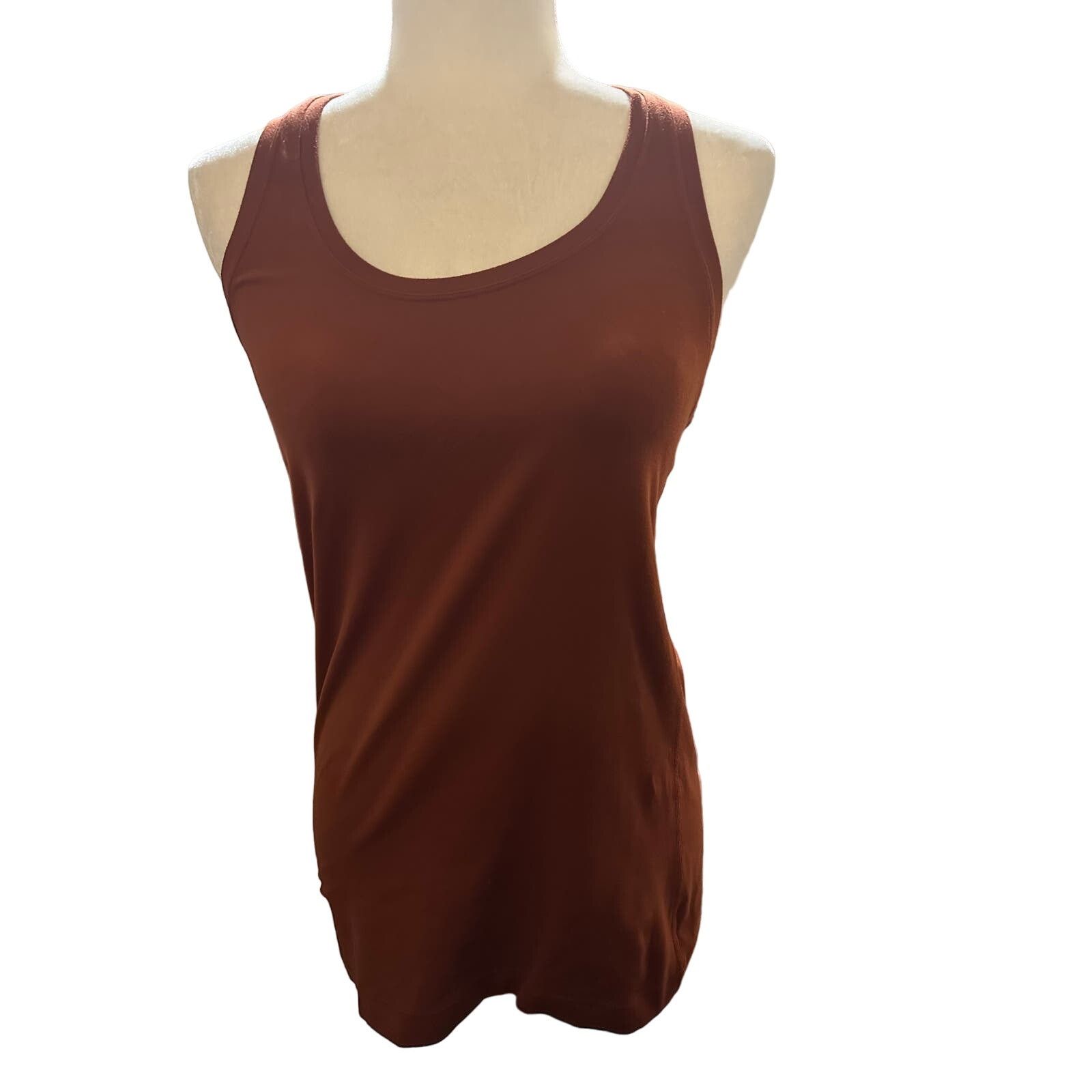 Lululemon Lululemon Burgundy Racer Back top Size XS/S Size XS / US 0-2 / IT 36-38 - 1 Thumbnail
