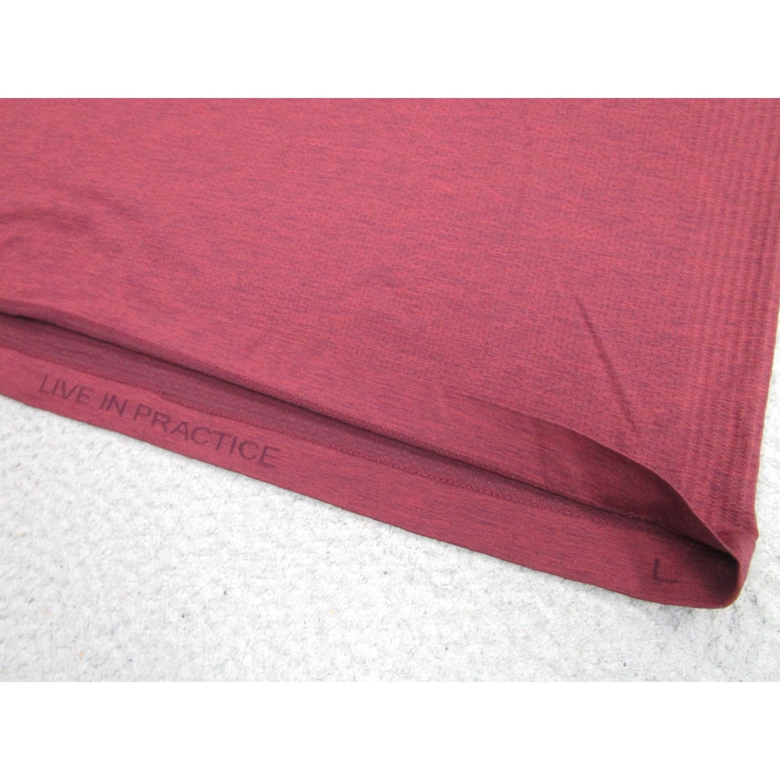 Lululemon Lululemon Shirt Mens Large Red Short Sleeve Athletic Live In Practice Workout Size US L / EU 52-54 / 3 - 5 Thumbnail
