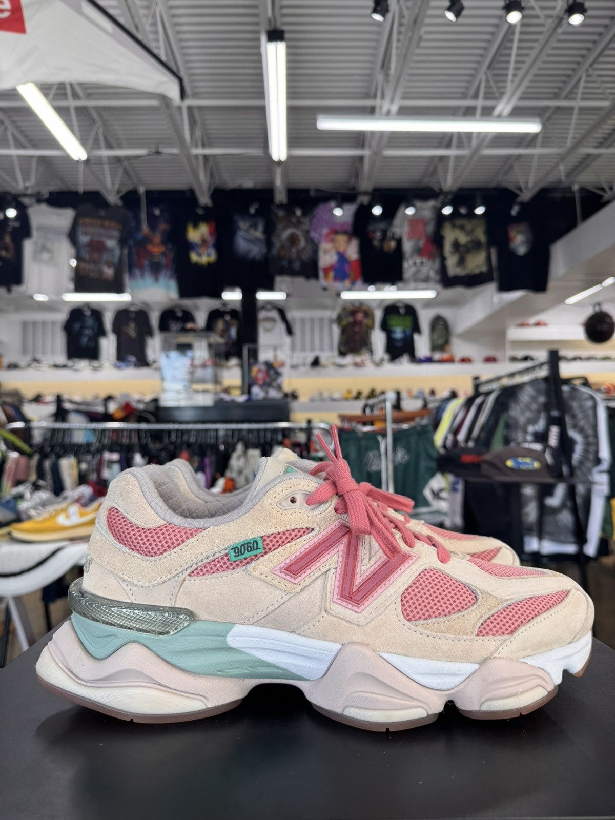 New Balance New Balance 9060 Joe Freshgood Cookie Pink Size 10 (2022) Size US 10 / EU 43 - 6 Thumbnail