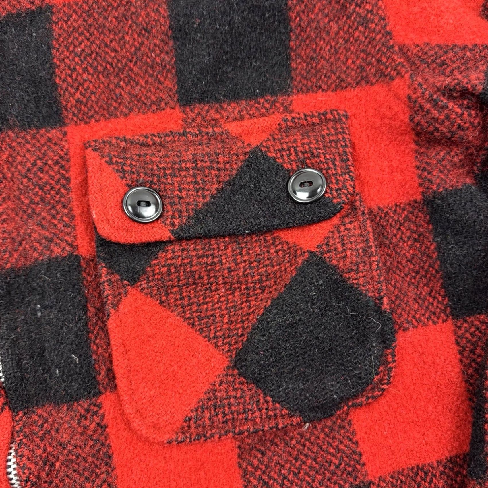 Vintage VINTAGE Foremost Penneys Wool Jacket Shirt Jacket Adult Medium Red Buffalo Plaid 60s Mens Size US M / EU 48-50 / 2 - 2 Thumbnail