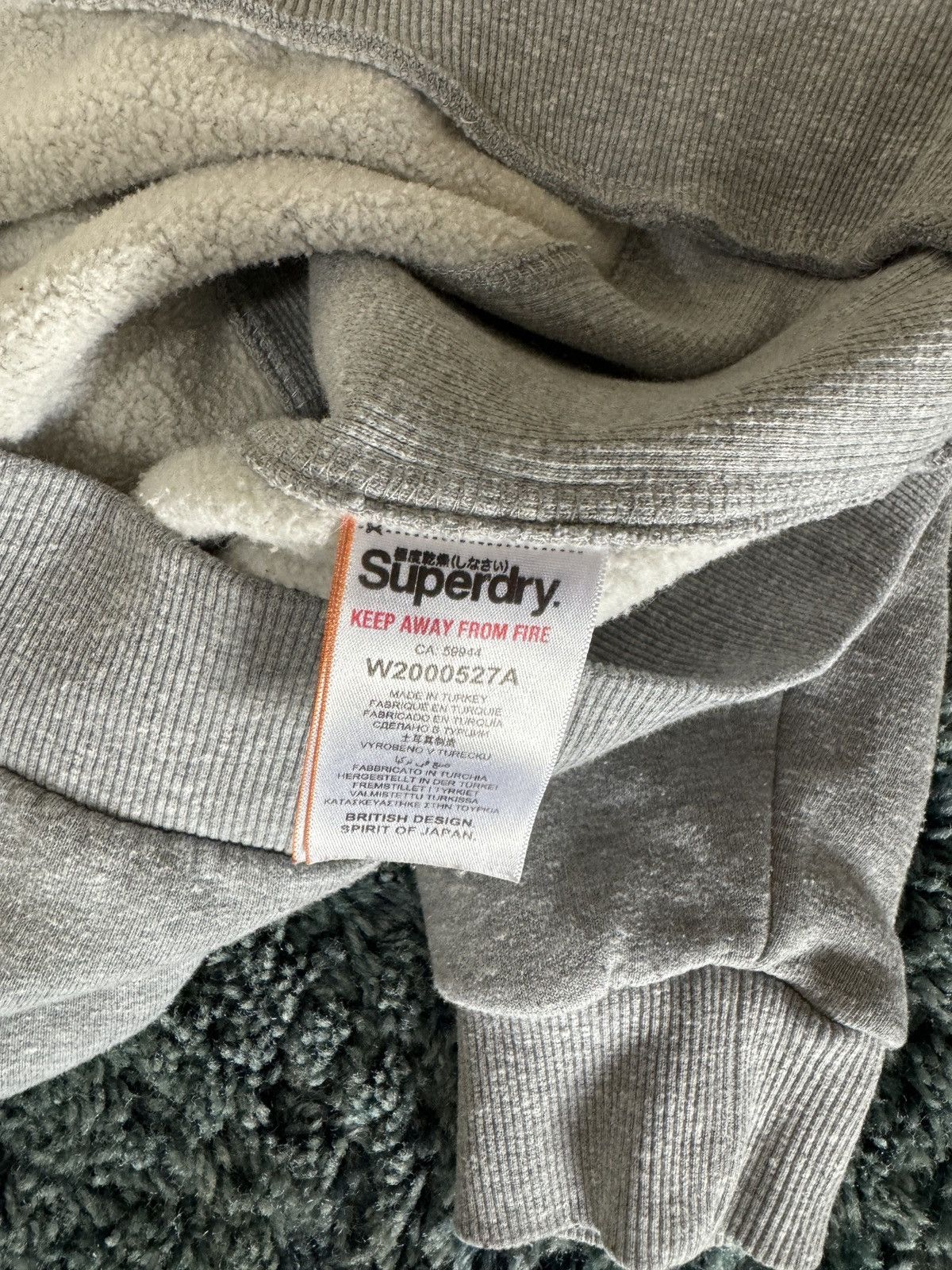 Superdry × Vintage Rare Superdry Comets Tokyo Japan Stereo TV Sweatshirt 6 M Size US M / EU 48-50 / 2 - 7 Thumbnail