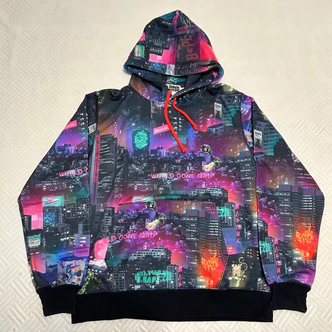 Bape LIMITED SIGHTSEEING HOODIE Size US XL / EU 56 / 4 - 1 Thumbnail