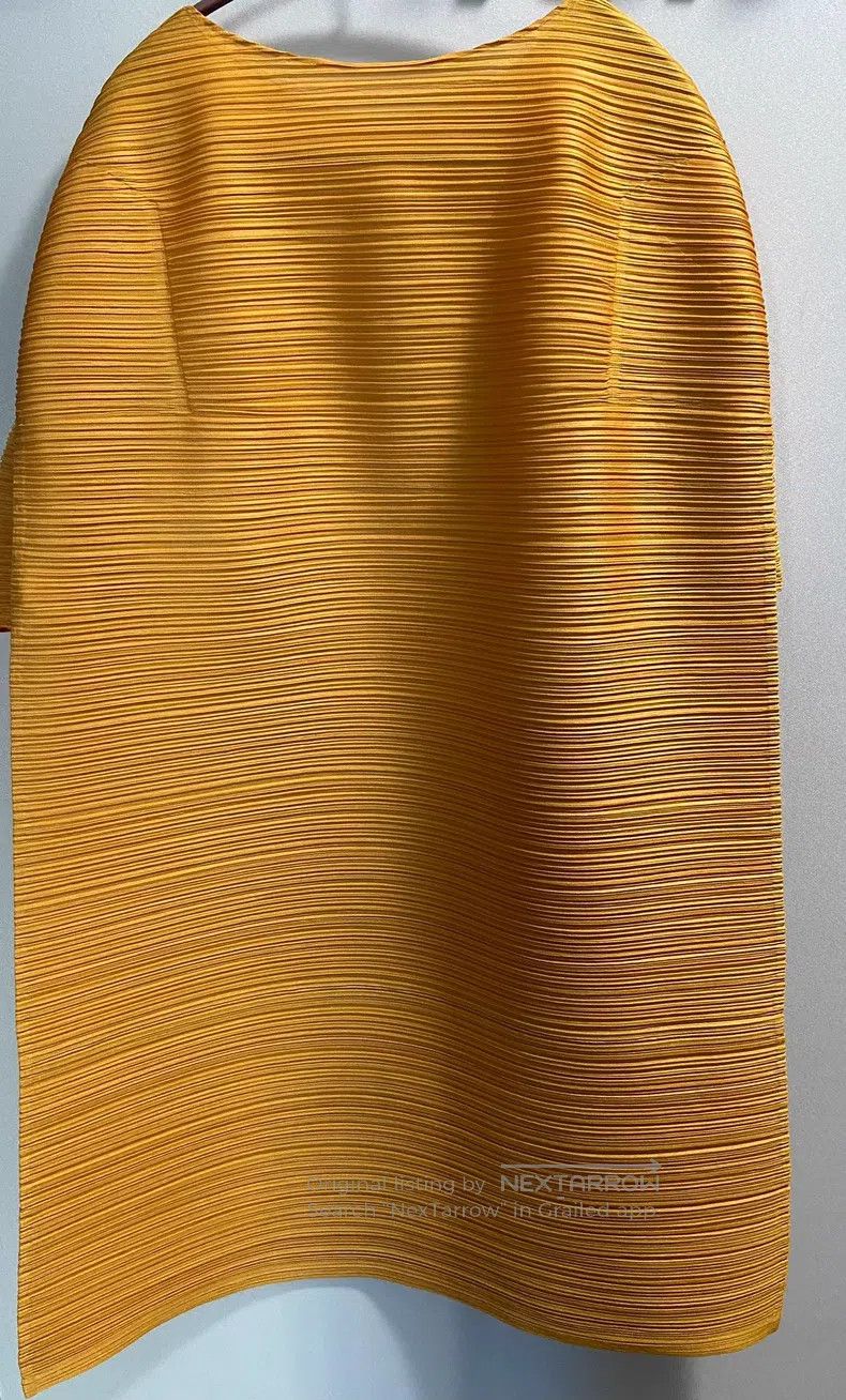 Issey Miyake Issey Miyake Yellow Short Sleeve Top Size XXL / US 16-18 / IT 52-54 - 3 Thumbnail