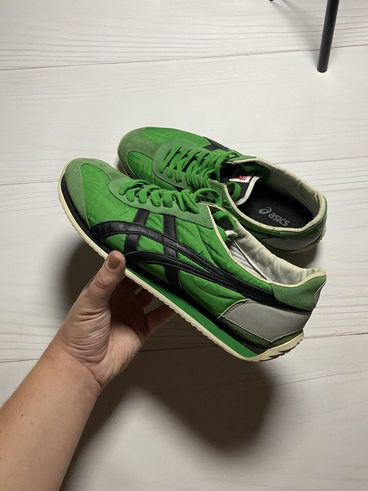 Vintage Asics Onitsuka Tiger Serrano y2k sneakers shoes