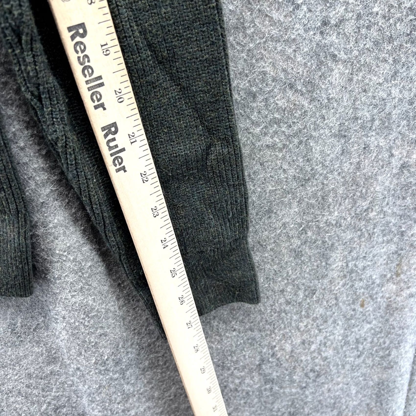 Banana Republic Banana Republic Sweater Mens Medium Olive Green Quarter Zip Pullover Fleece - Size US M / EU 48-50 / 2 - 5 Thumbnail