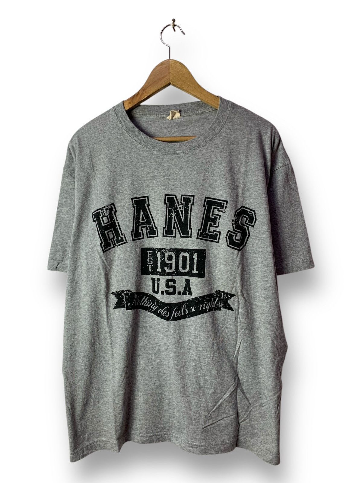 Hanes × Vintage 🔥 Hanes Big Logo Spellout Tee Size US XL / EU 56 / 4 - 1 Thumbnail