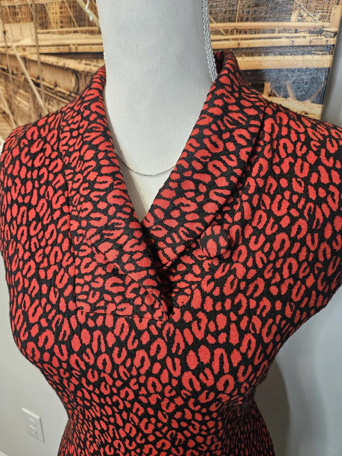 Calvin Klein Calvin Klein Stylish Red Leopard Print Sleeveless Dress H114 Size S / US 4 / IT 40 - 3 Thumbnail