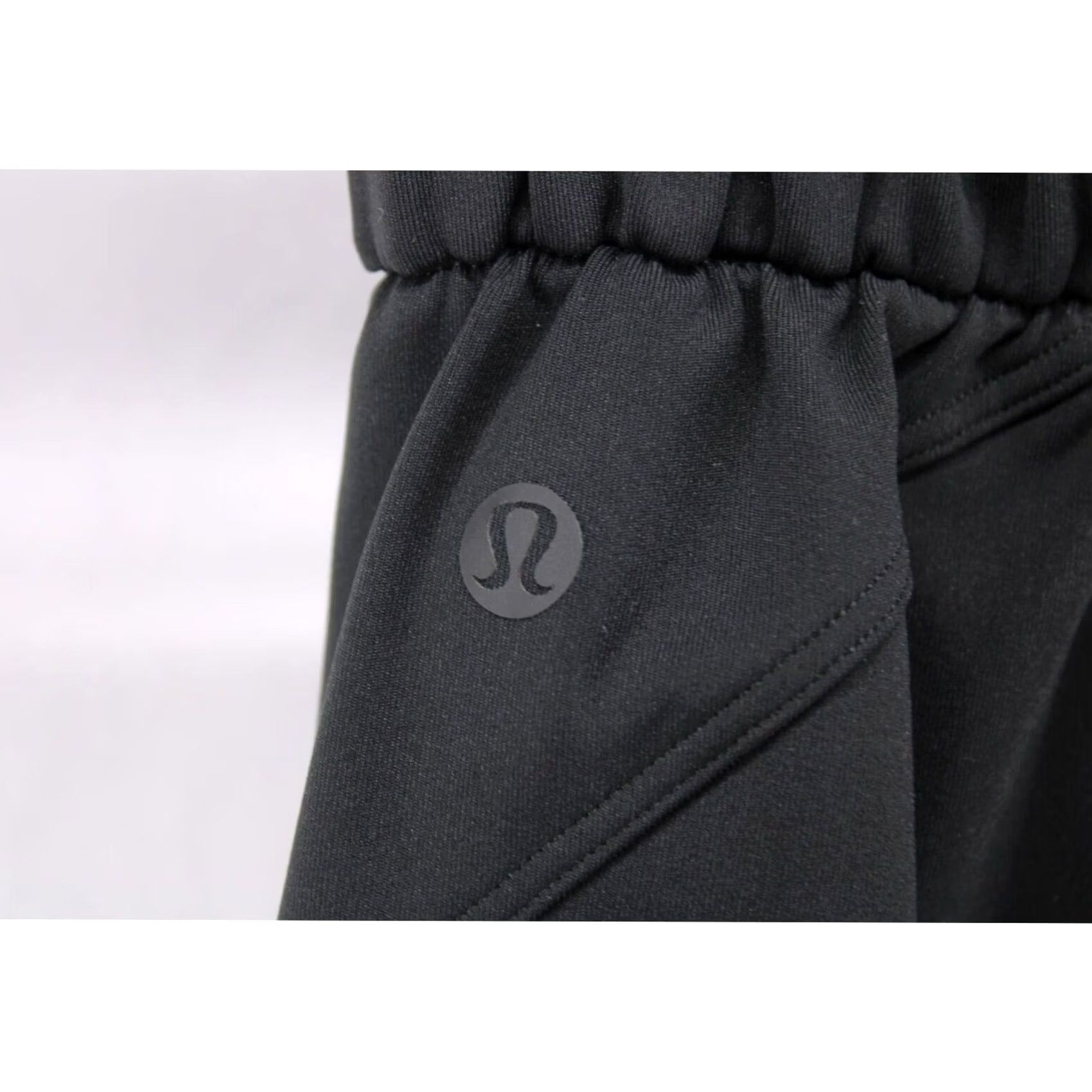 Lululemon Lululemon Women's Pants 2 Jogger 7/8 High-Rise Black Travel Slim Tapered Nulu Gym & Training, Running & Jogging, Walking Mens Womens Girls Boys Size 26" / US 2 / IT 38 - 4 Thumbnail