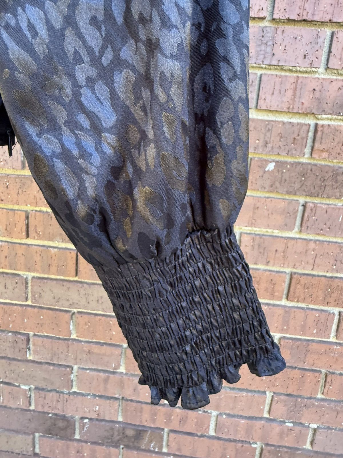 Other Mustard Seed Satin Top Black Cheetah Leopard V Neck Size L / US 10 / IT 46 - 3 Thumbnail