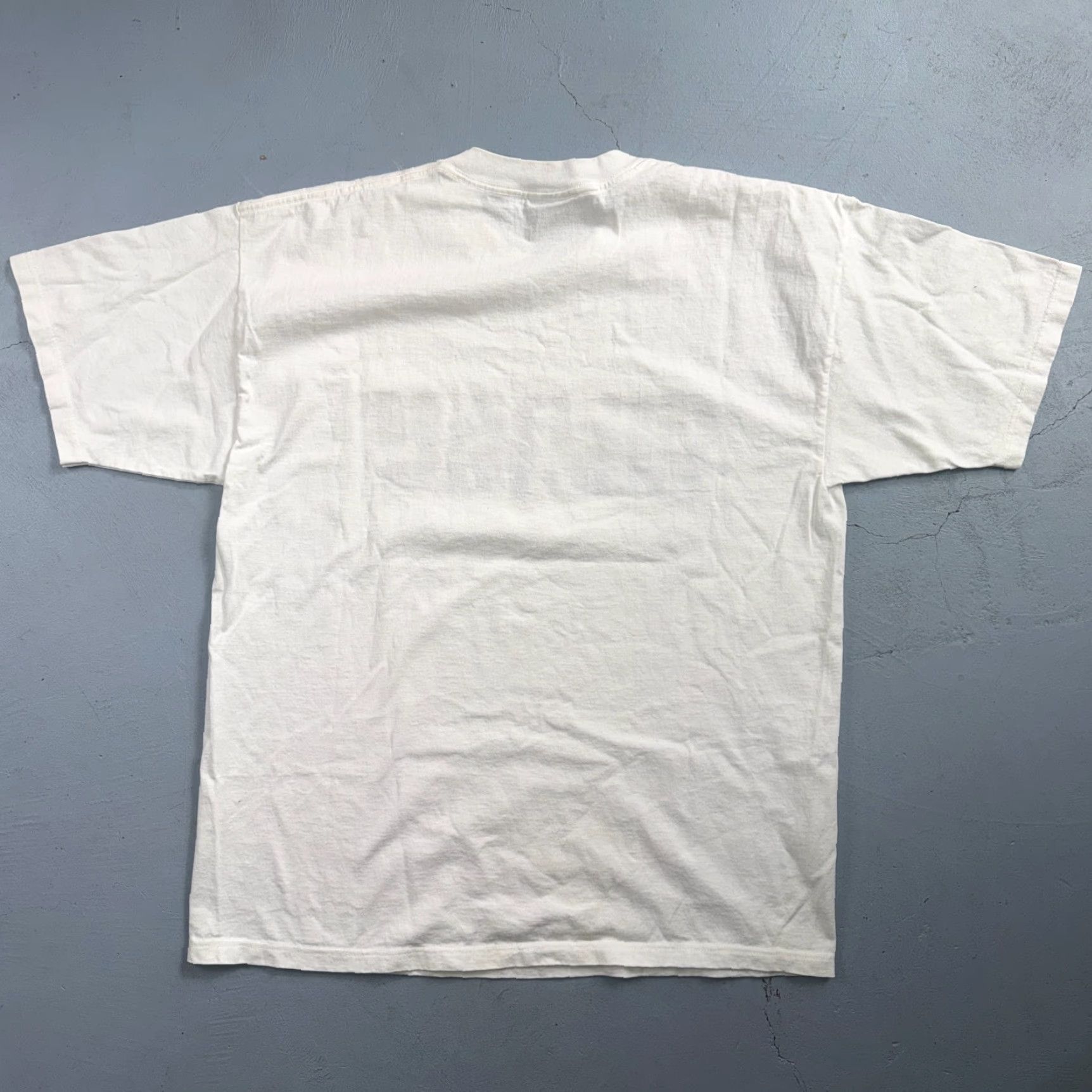 Gildan VINTAGE Gildan T-Shirt White XL Mens Logo Graphic 2000s 90s Music 70s 80s VTG Shirt Size US XL / EU 56 / 4 - 7 Thumbnail