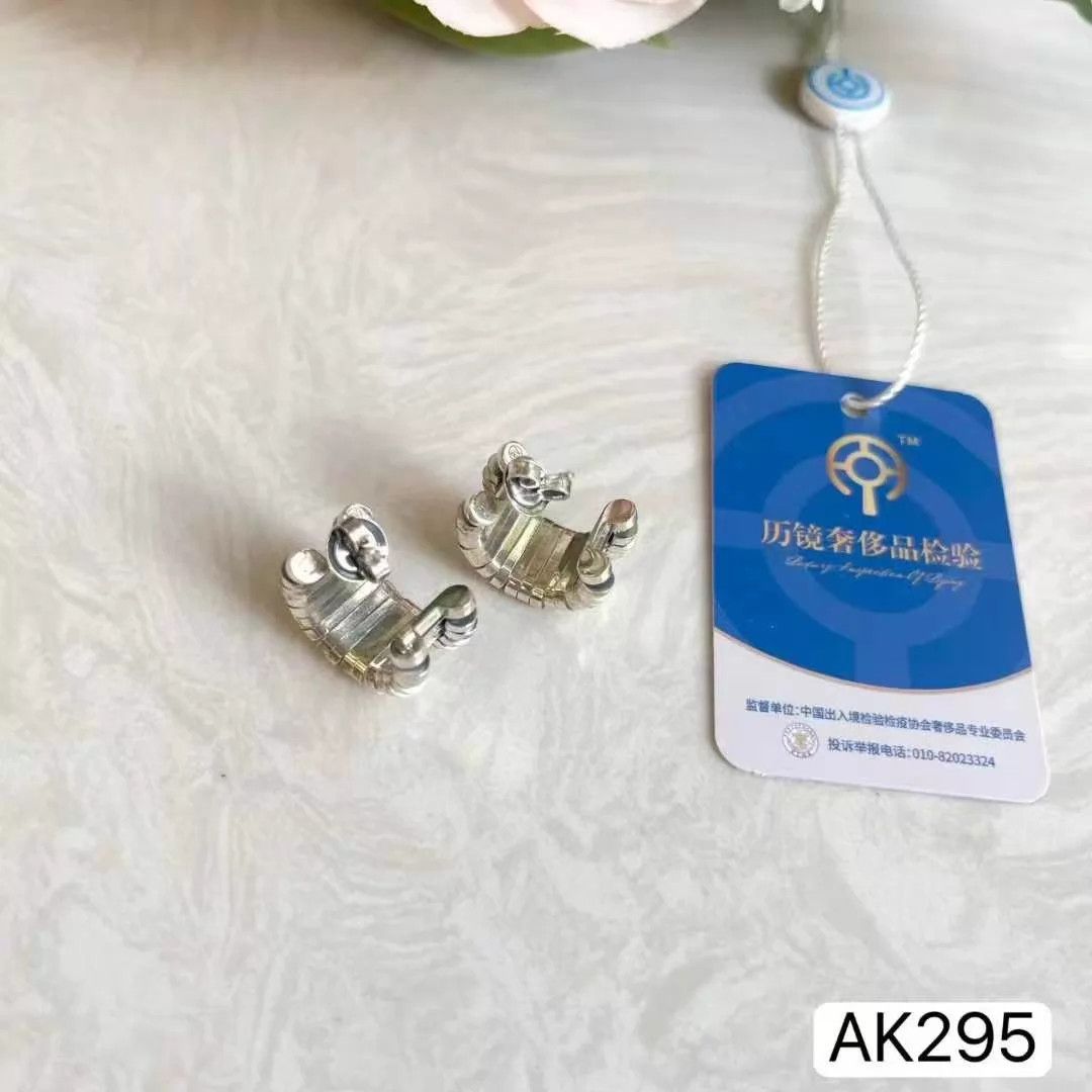 Bottega Veneta BV 925 Silver Earrings AK295 Authenticated Size ONE SIZE - 4 Thumbnail