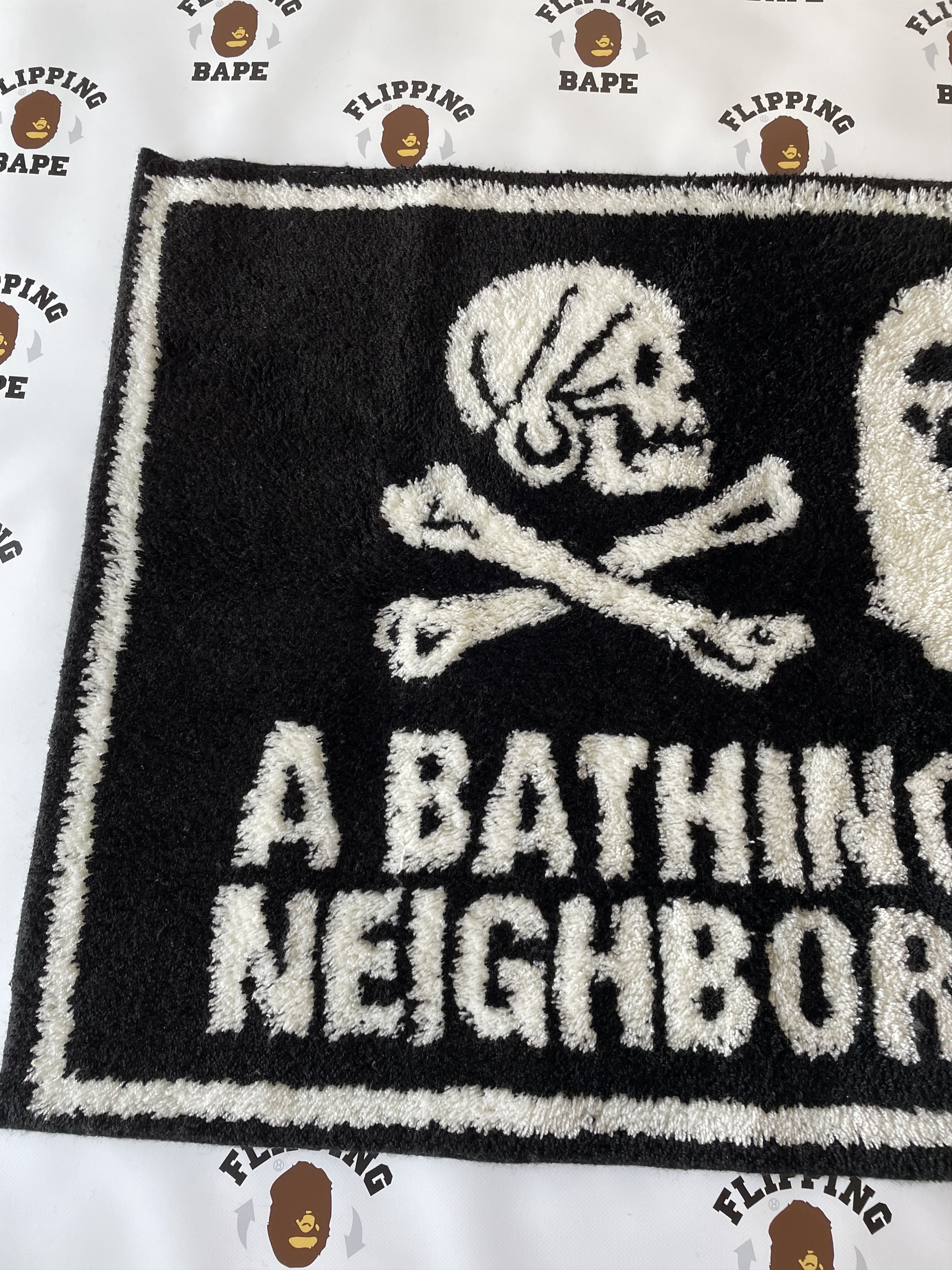 Bape × Neighborhood BAPE X NEIGHBORHOOD RUG Size ONE SIZE - 2 Thumbnail