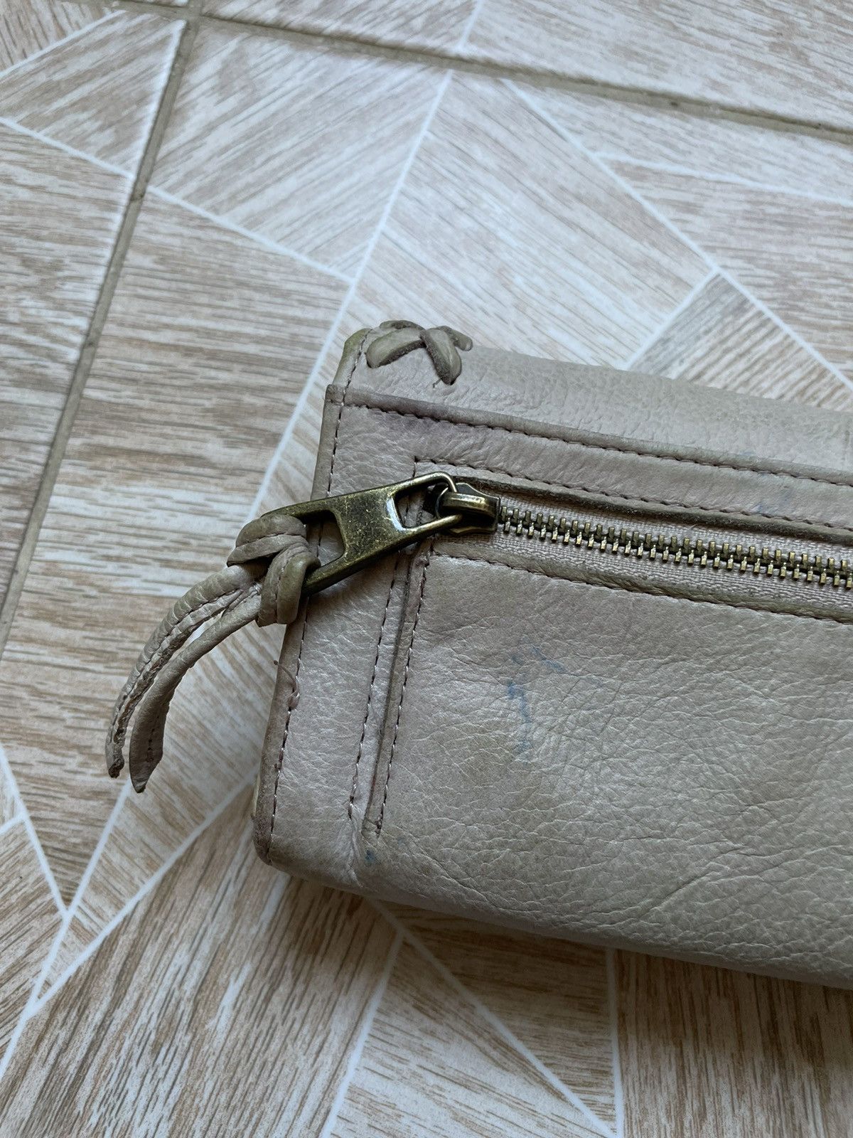 LIEBESKIND BERLIN × Vintage Y2K Archive Vintage Liebeskind Berlin Leather Beige Wallet Size ONE SIZE - 5 Thumbnail