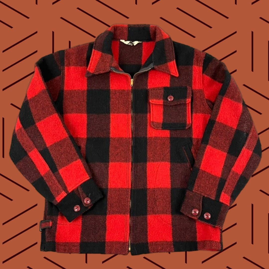VINTAGE Woolrich Jacket Adult Size 40 Red Black Buffalo Plaid Mid
