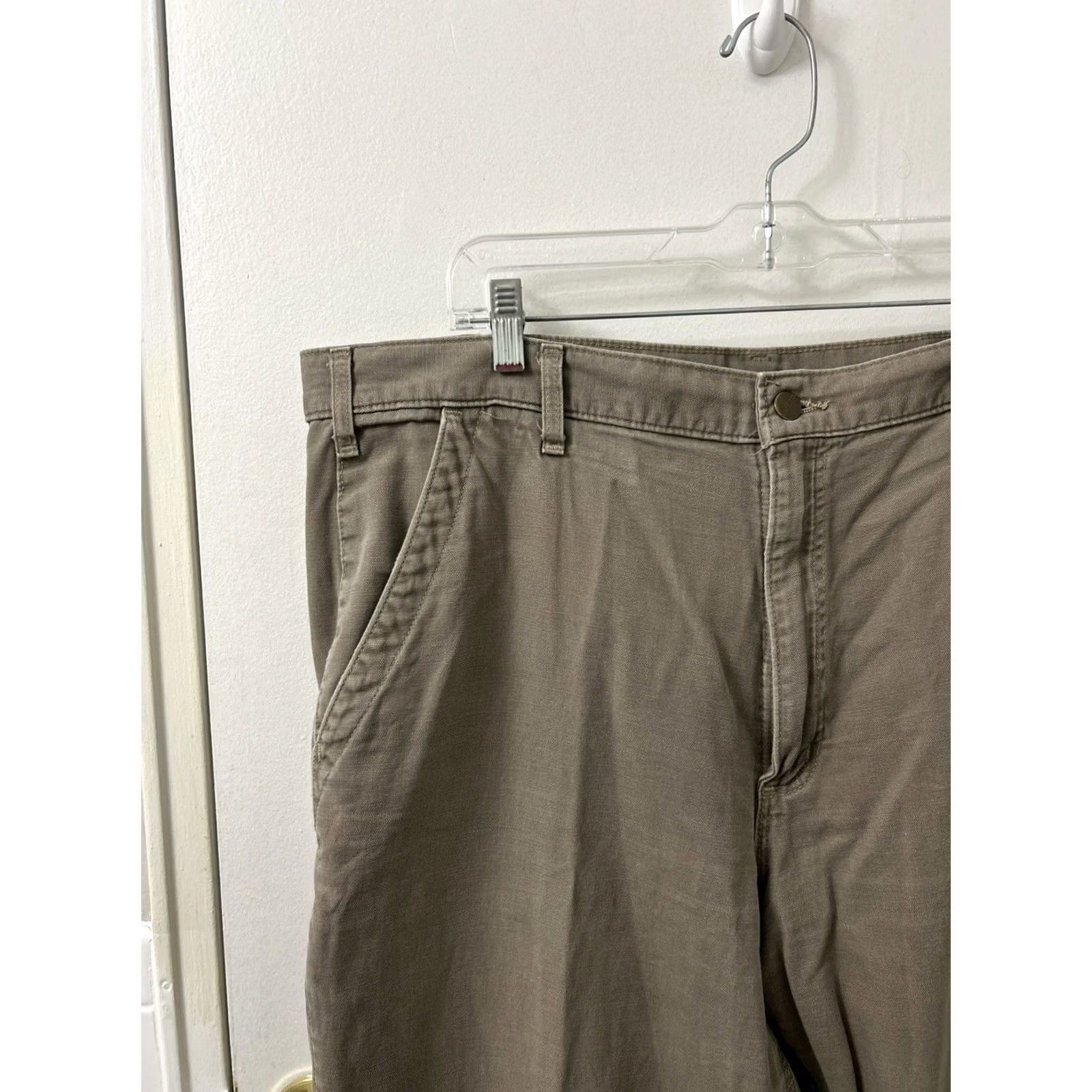 Carhartt VINTAGE Carhartt Work Pants Mens 40x34 Tan Relaxed Fit Canvas YKK Khaki Trousers Size US 40 / EU 56 - 4 Thumbnail