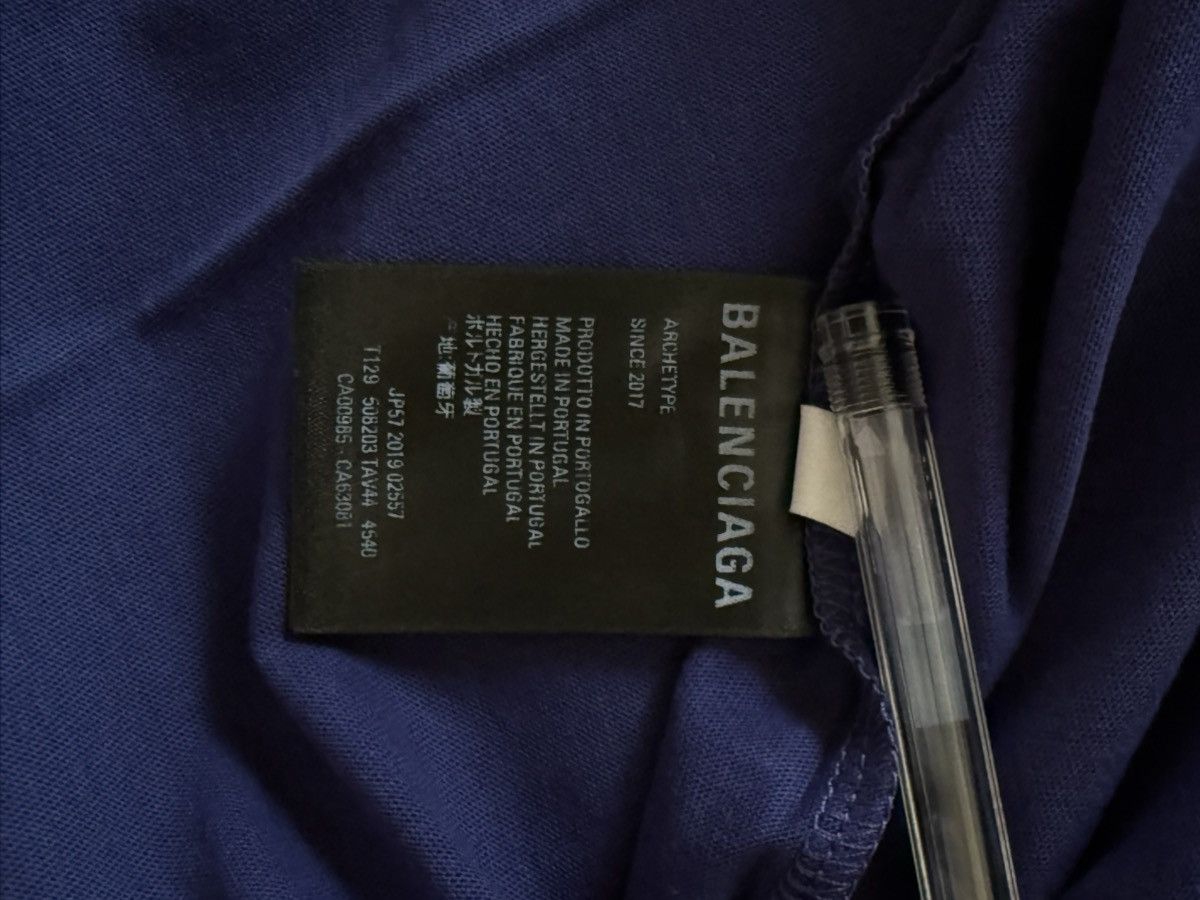 Balenciaga Balenciaga deep blue t shirt Size US XXS / EU 40 - 7 Thumbnail