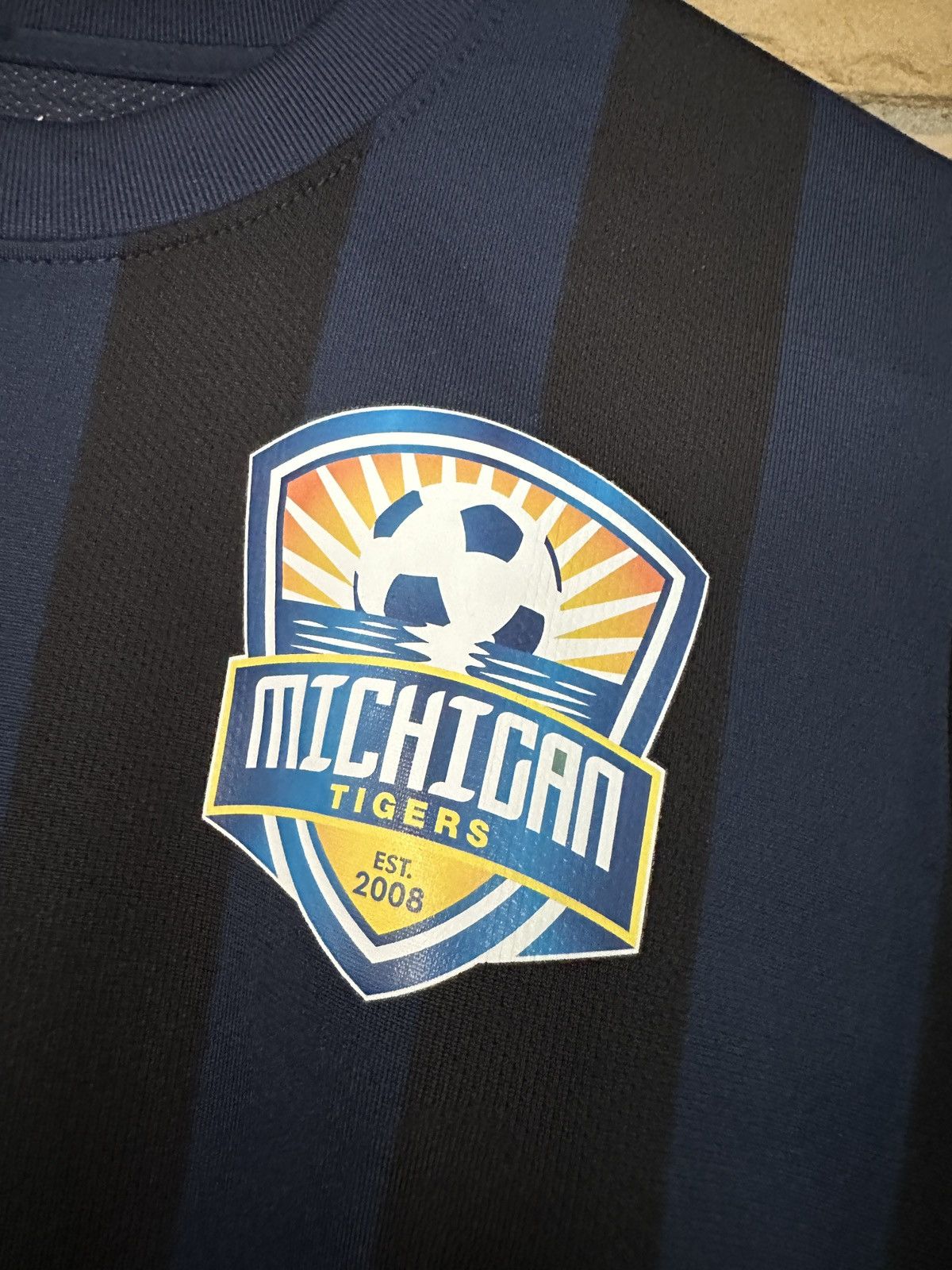 Nike Y2K Nike Michigan Tigers Striped Soccer Jersey Size US S / EU 44-46 / 1 - 4 Thumbnail