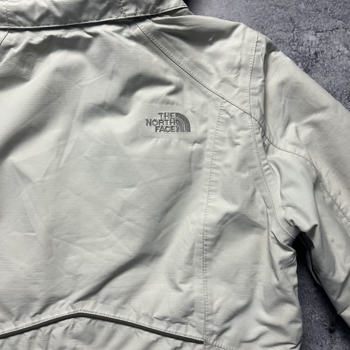 The North Face Vintage The North Face HyVent Jacket Streetwear Outdoor Size M / US 6-8 / IT 42-44 - 21 Thumbnail