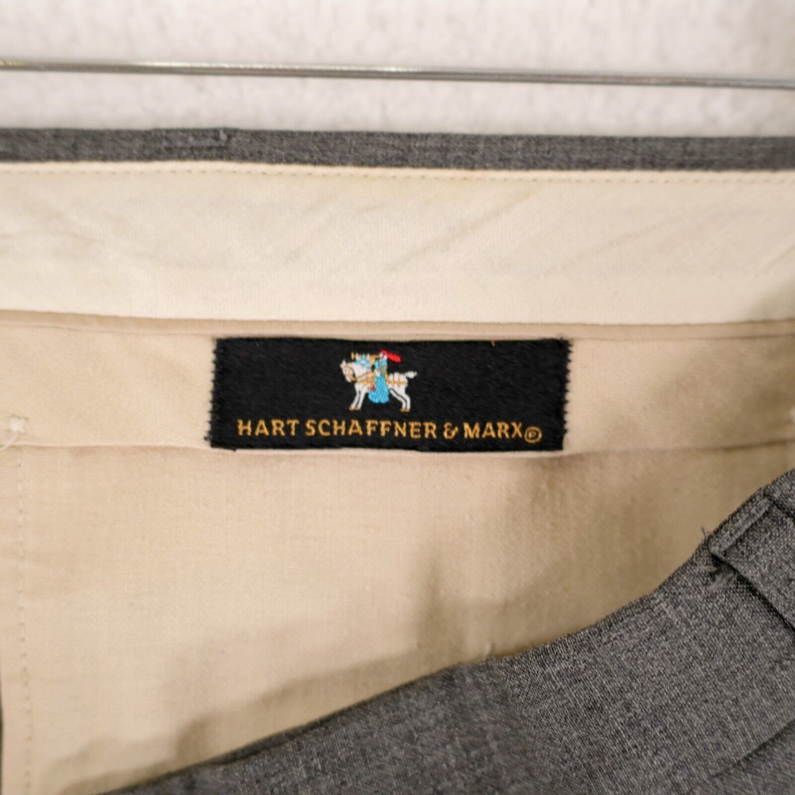 Hart Schaffner Marx Hart Schaffner Marx Gray Wool Pleated Cuffed High Rise Dress Size 36R - 7 Thumbnail