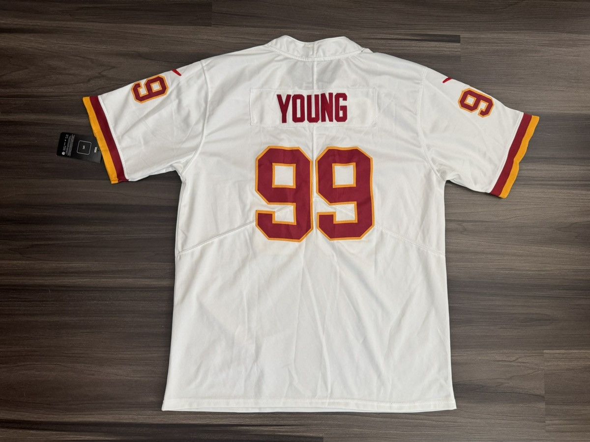 Nike Washington Redskins/Commanders Chase Young #99 Jersey Size US L / EU 52-54 / 3 - 7 Thumbnail
