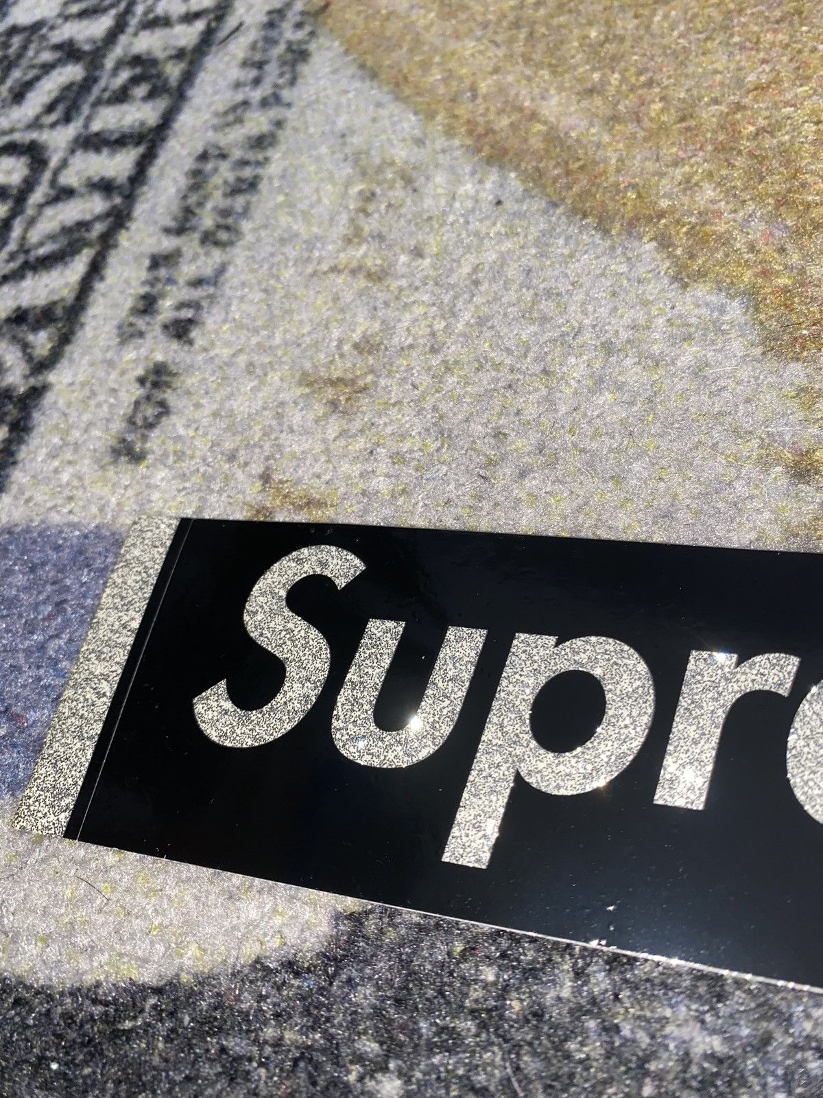 Supreme Supreme Glitter Box Logo Sticker Black Size ONE SIZE - 6 Thumbnail